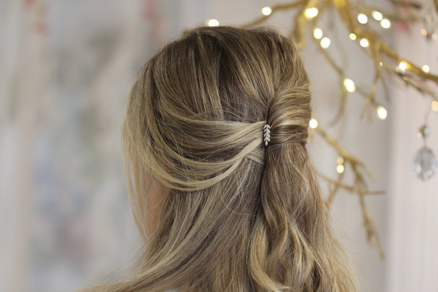Pre-Order * Small Leaf Twig Hair Prong