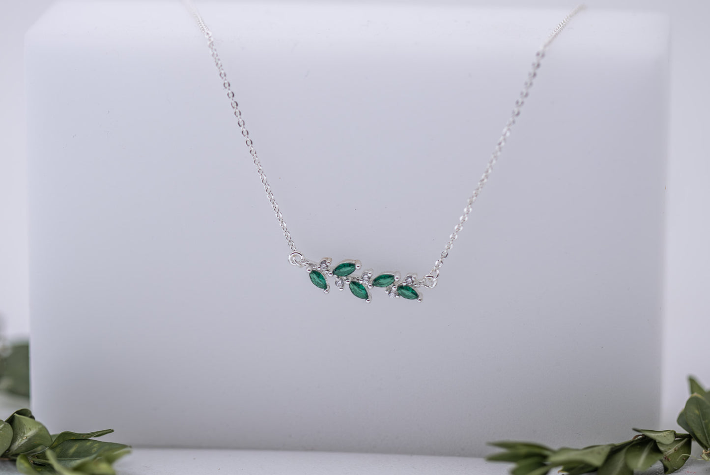 Green Forest Nymph Crystals Necklace