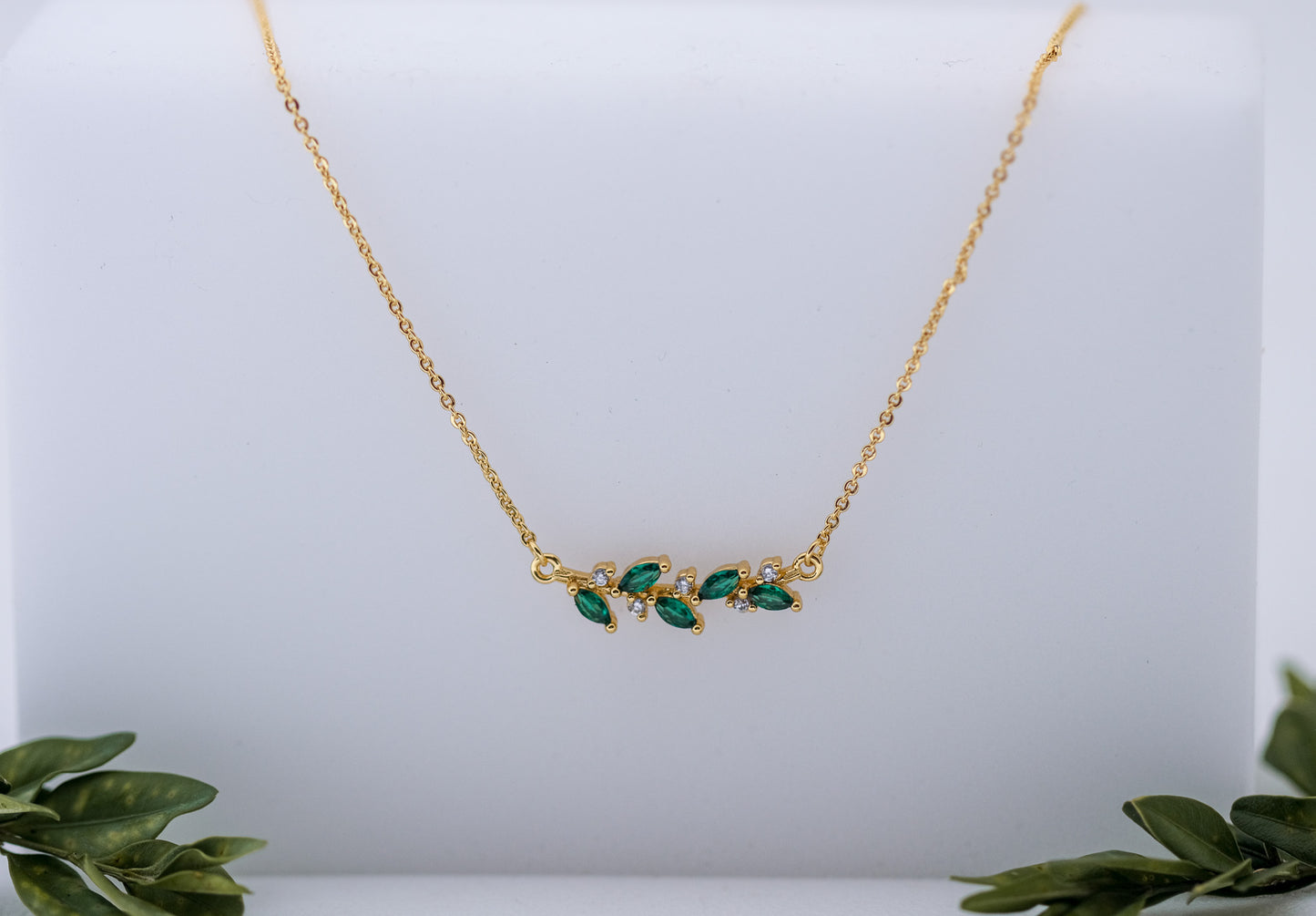 Green Forest Nymph Crystals Necklace