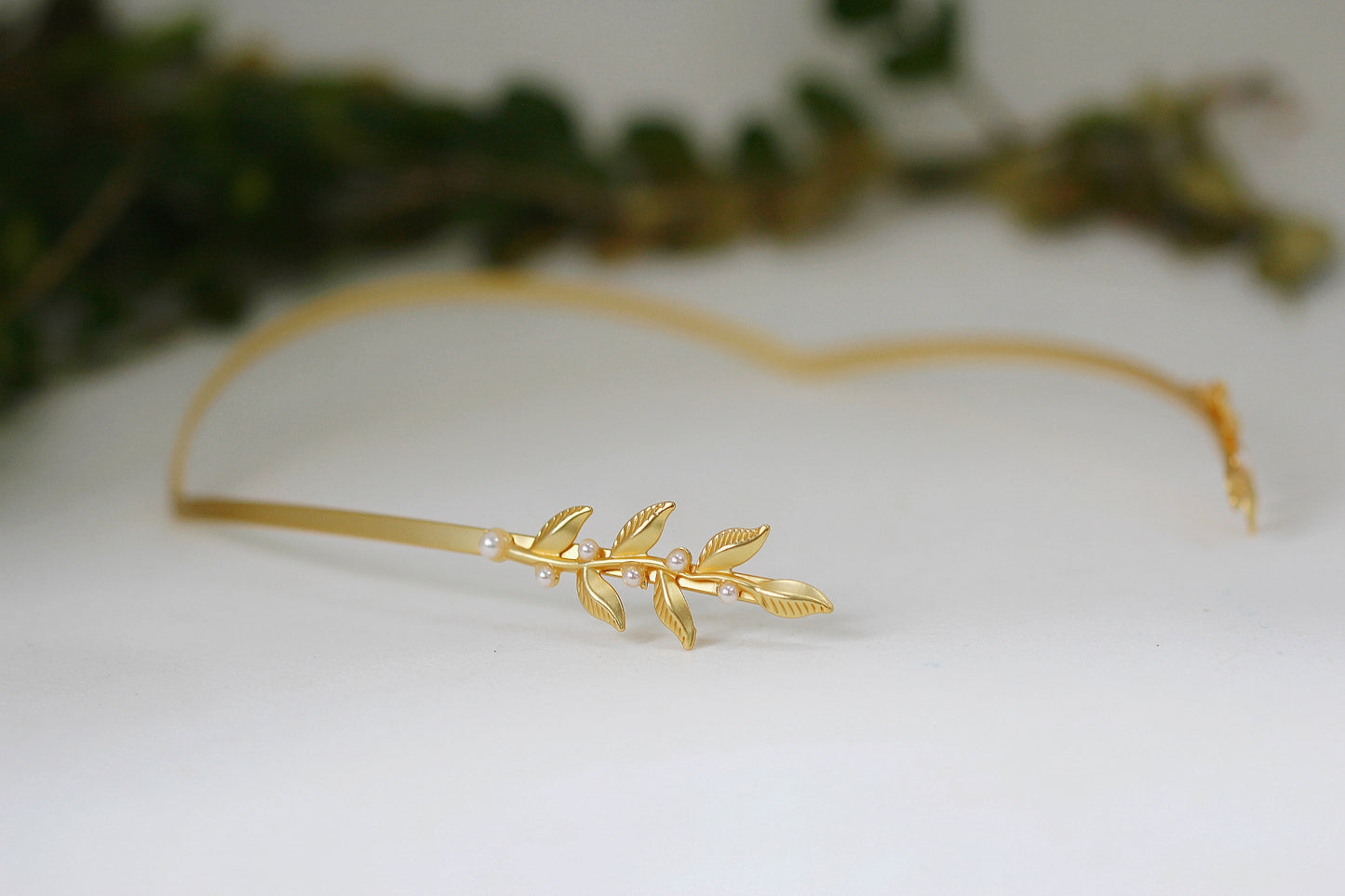 Short Twigs and Pearls Goddess Crown