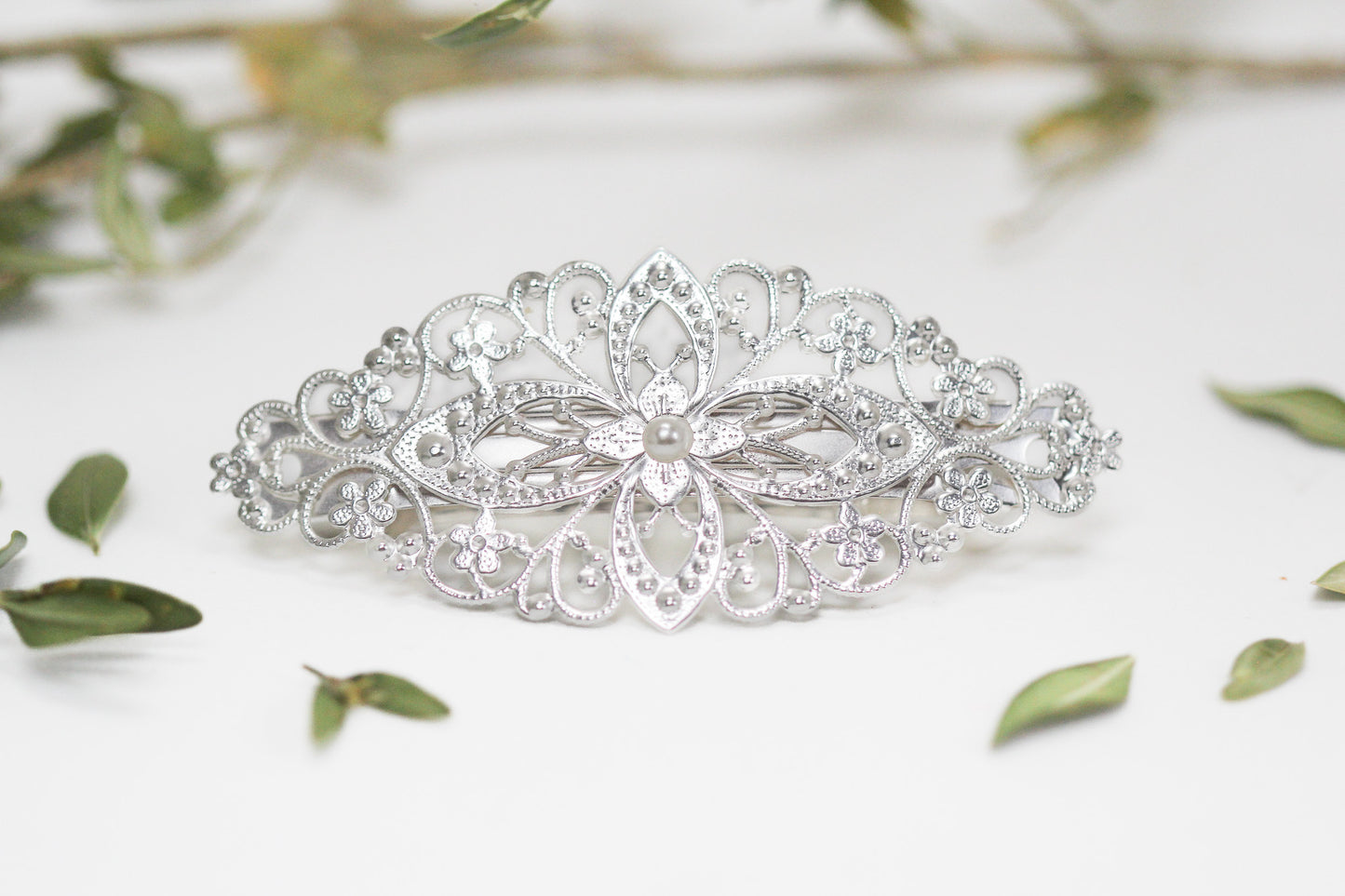 Preorder * Grand Marquise Barrette