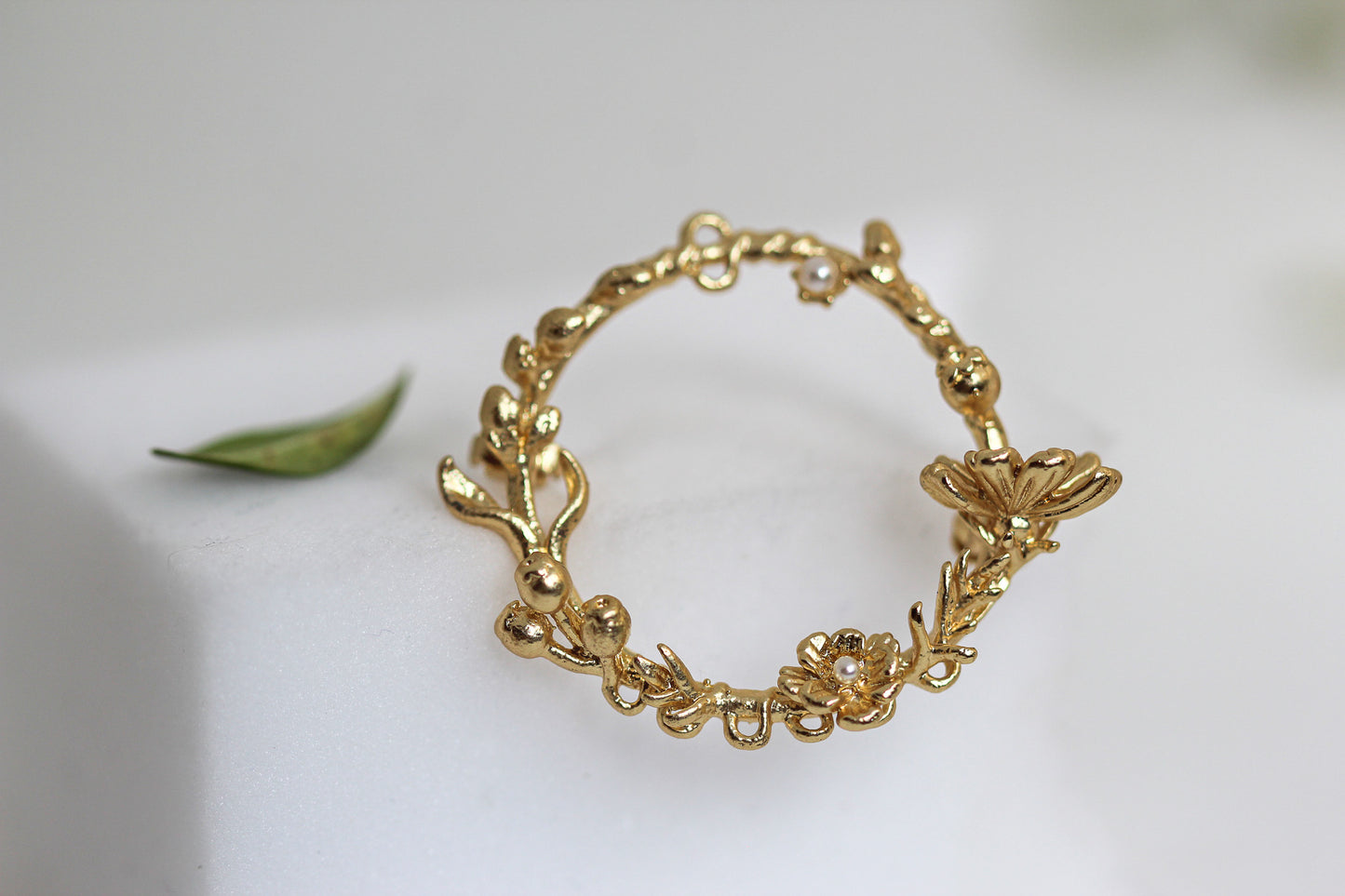 Preorder * Circle of Eden Barrette
