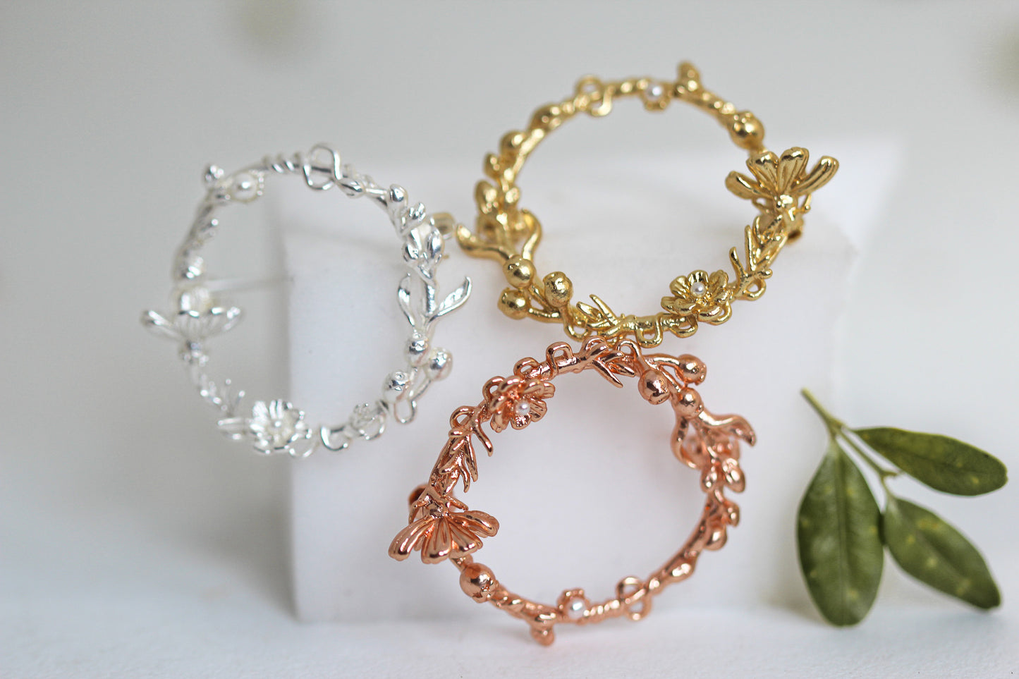 Preorder * Circle of Eden Barrette