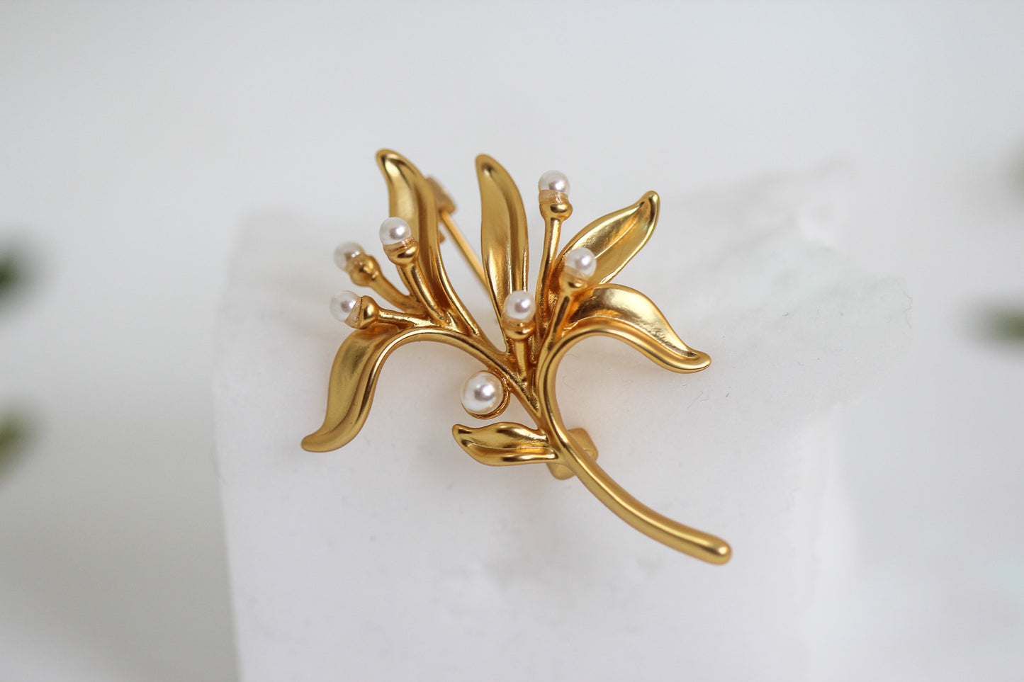Made to Order* Pearls Bouquet Brooch