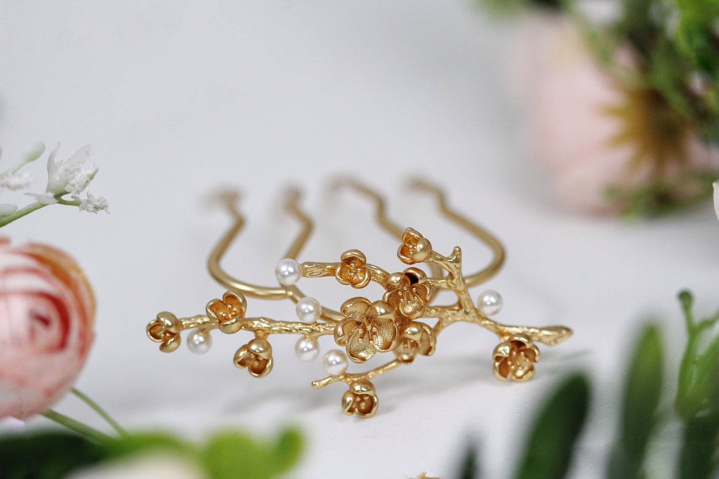 Sakura Field Floral Cherry Blossoms Hair Pin