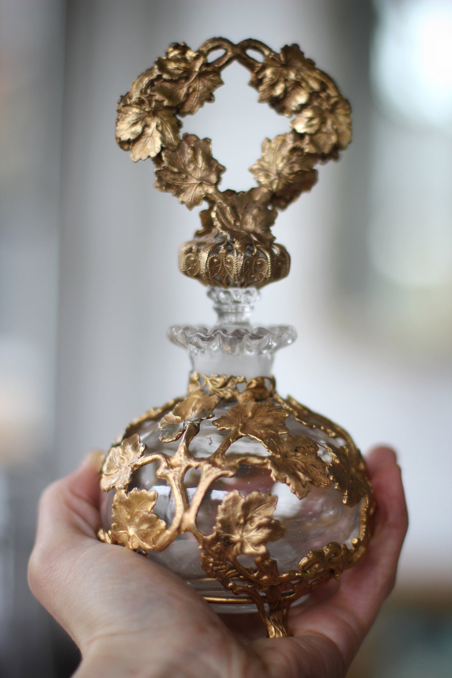 Antique Rare Leaves Perfume Bottle