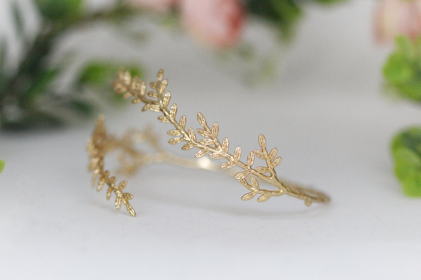 Wild Twigs and Branches Arm Band