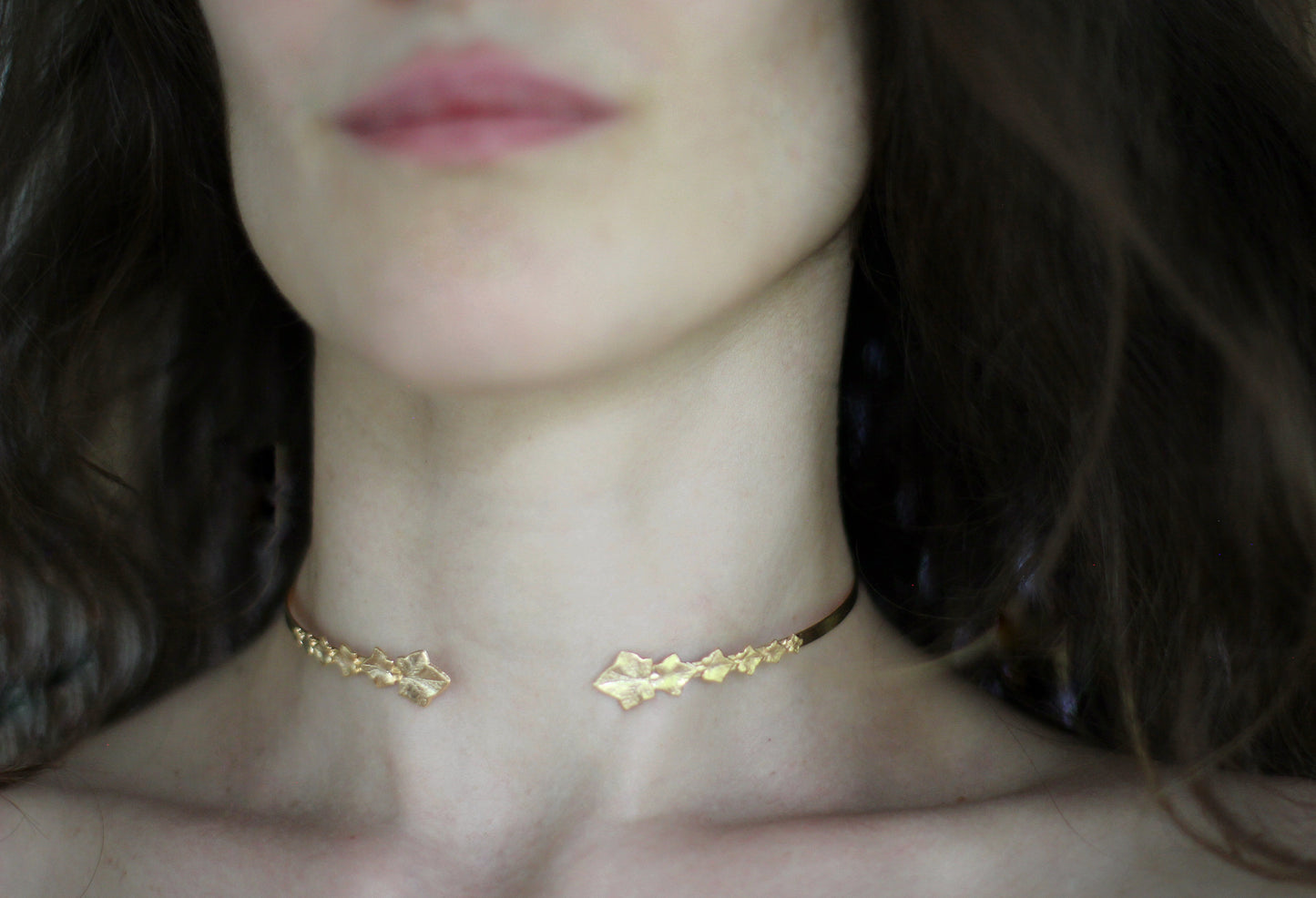Ivy Leaves Choker