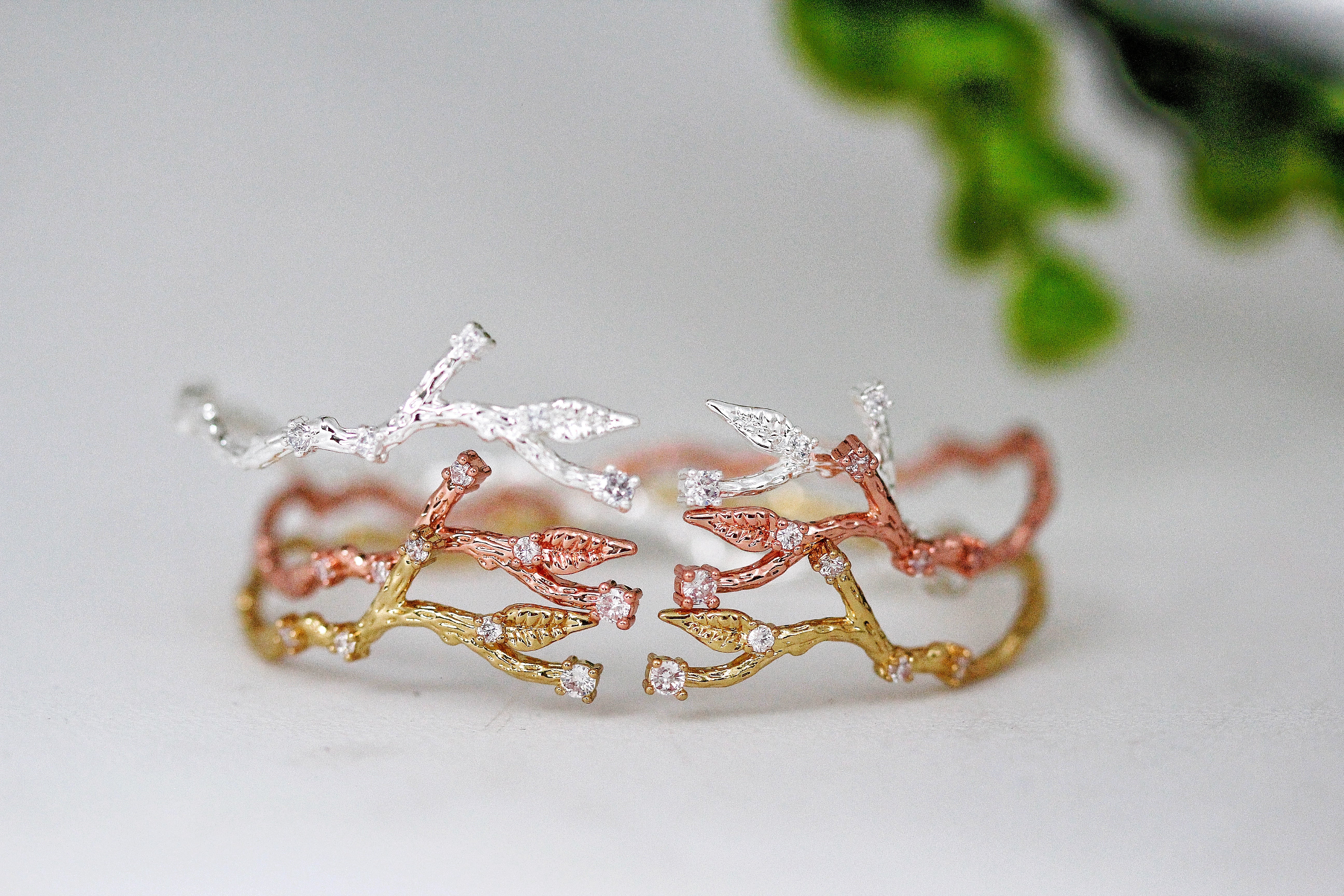Rustic Dainty Branch Crystals Bracelet