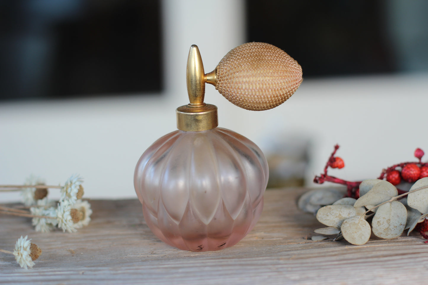 Antique Pink Automizer Perfume Bottle