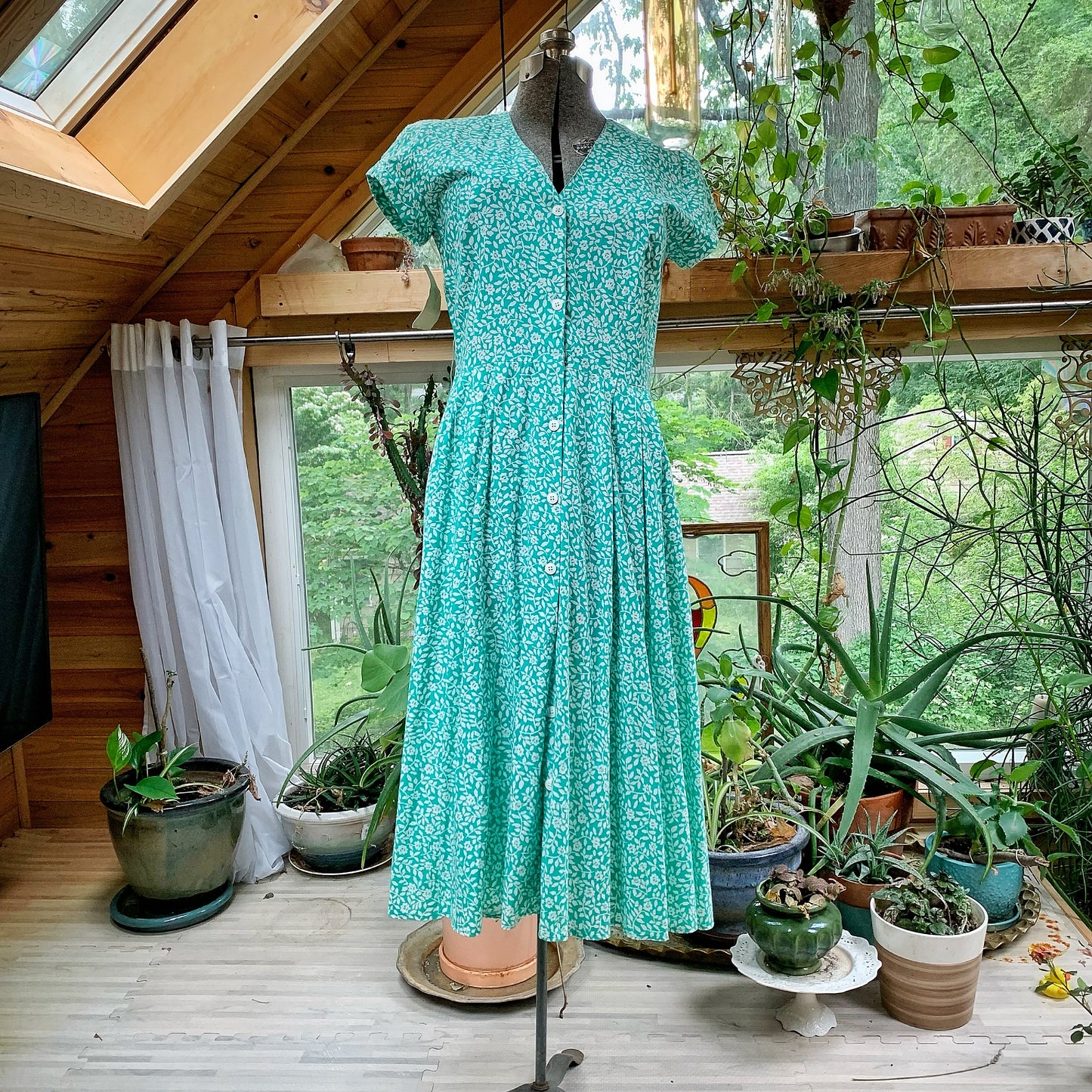 Vintage Floral Green & White Leaves Carol Anderson Dress