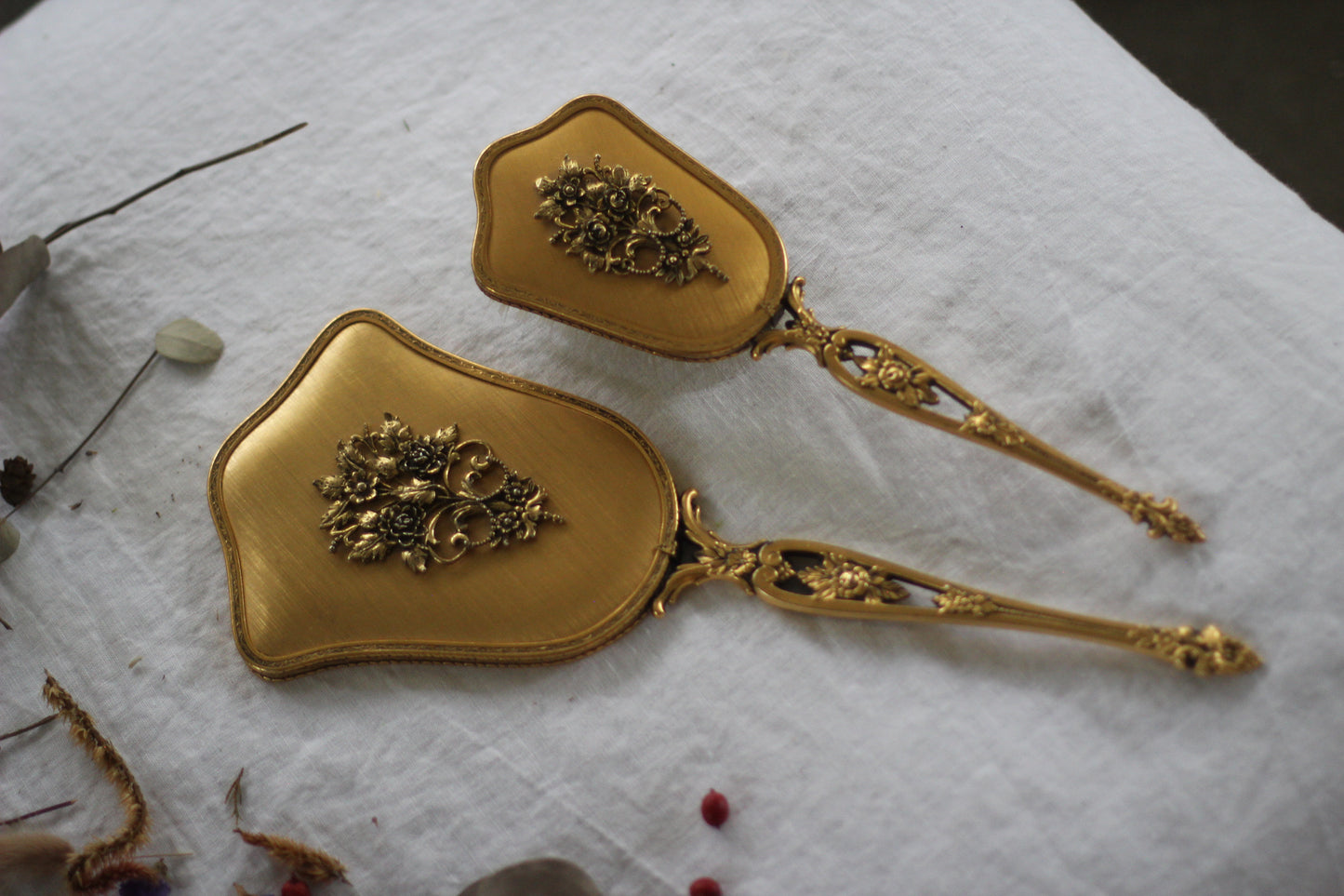 Antique Bronze Floral Vanity Set