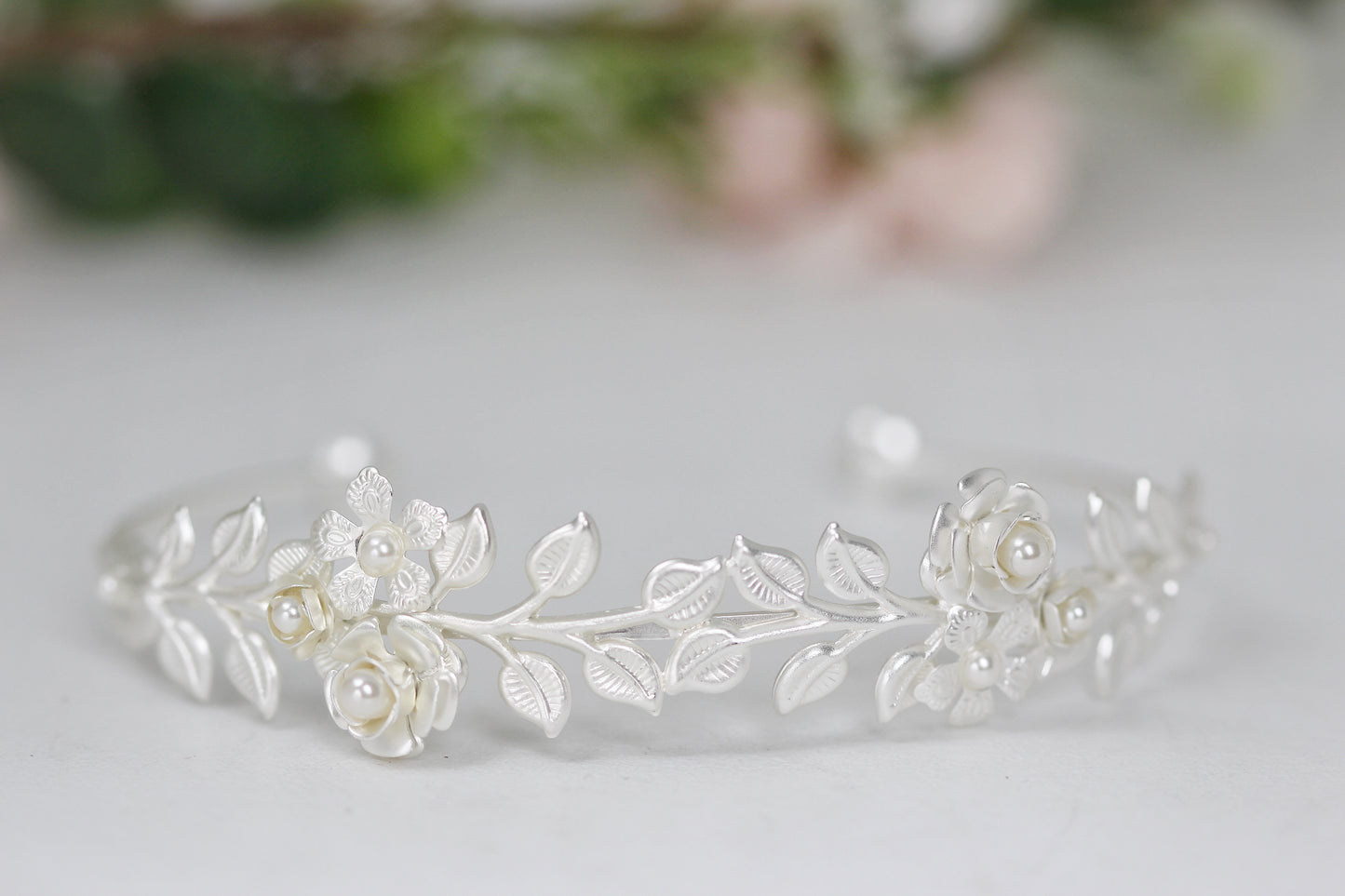 Eva Floral Arm Band