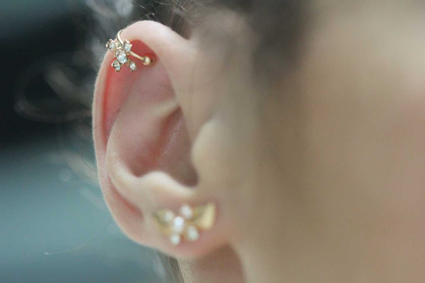 Snowflake Crystals Ear Huggie