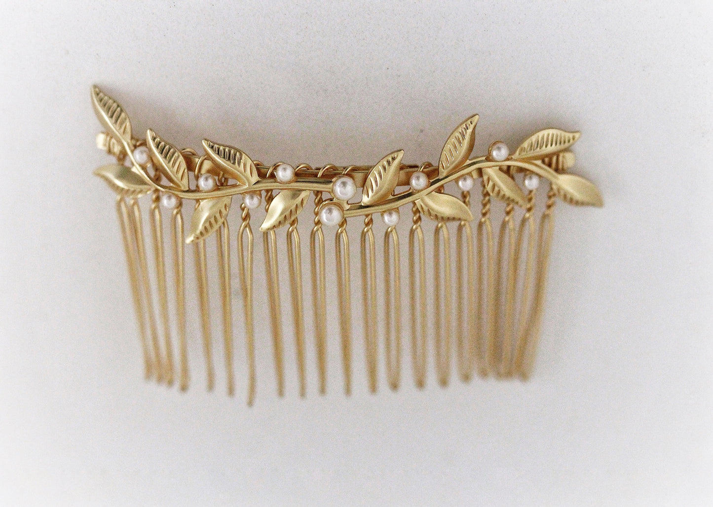 Twigs and Pearls Hair Comb
