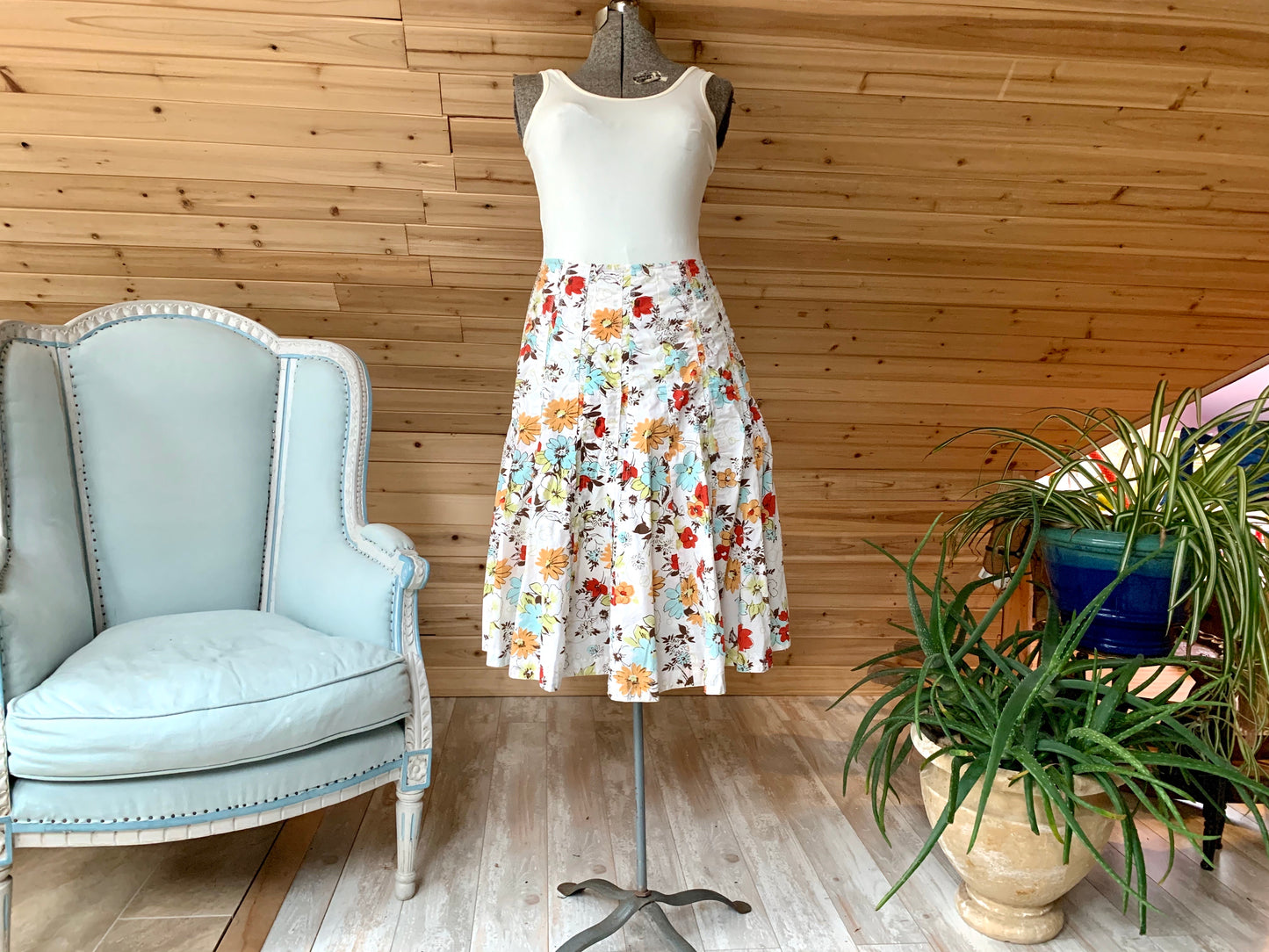 Vintage White Floral Skirt