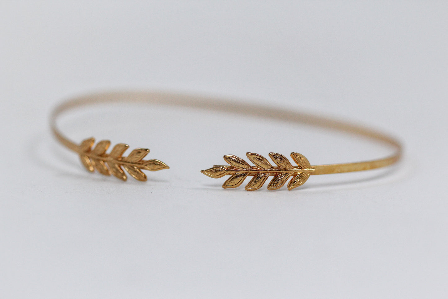 Dainty Twig Arm Band
