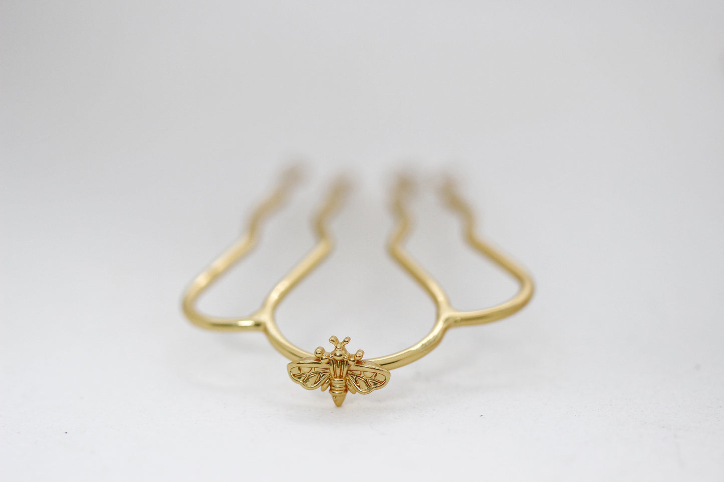 Mini Spring Bee Hair Pin