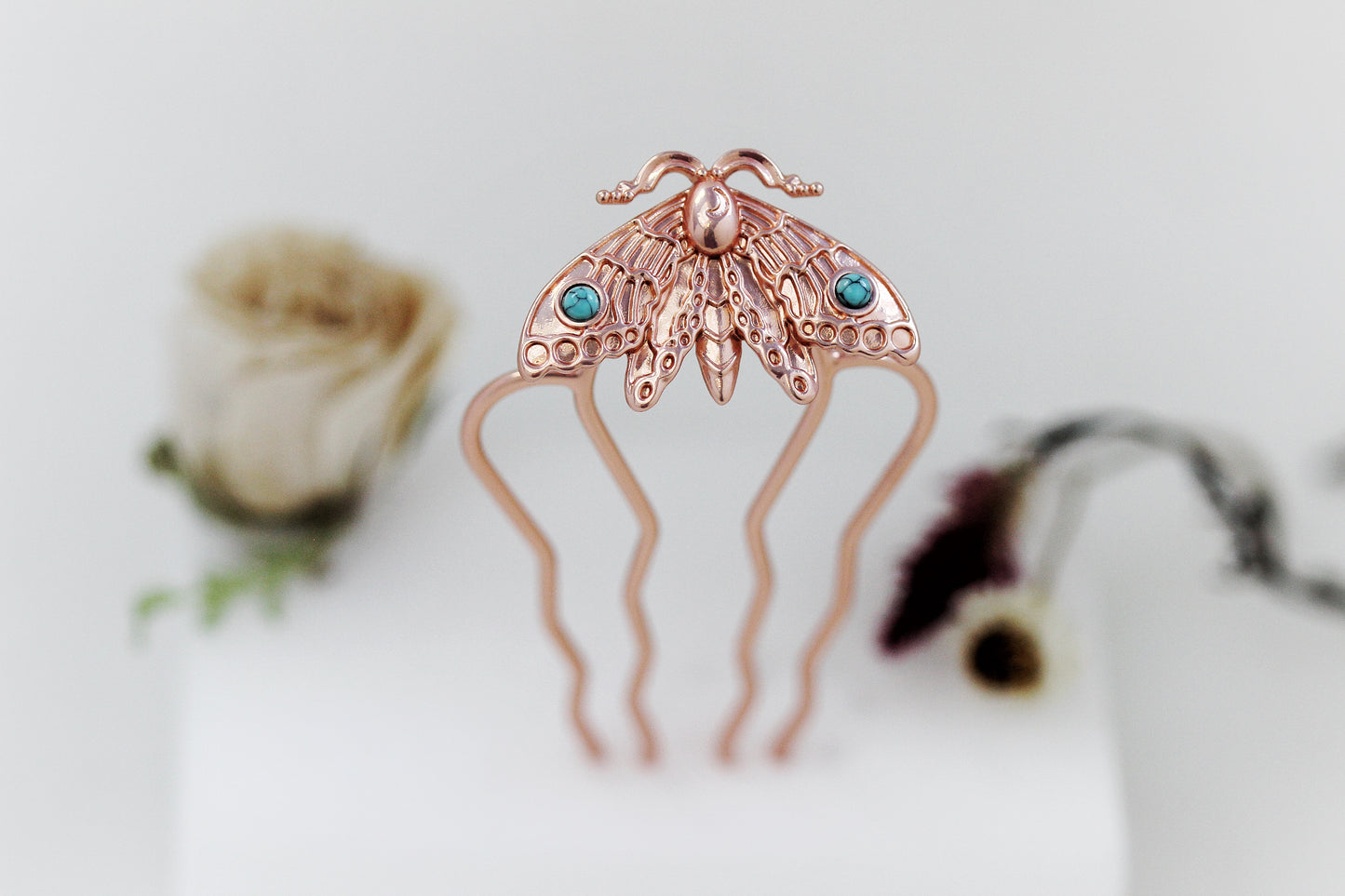 Nocturne Moth Hair Prong