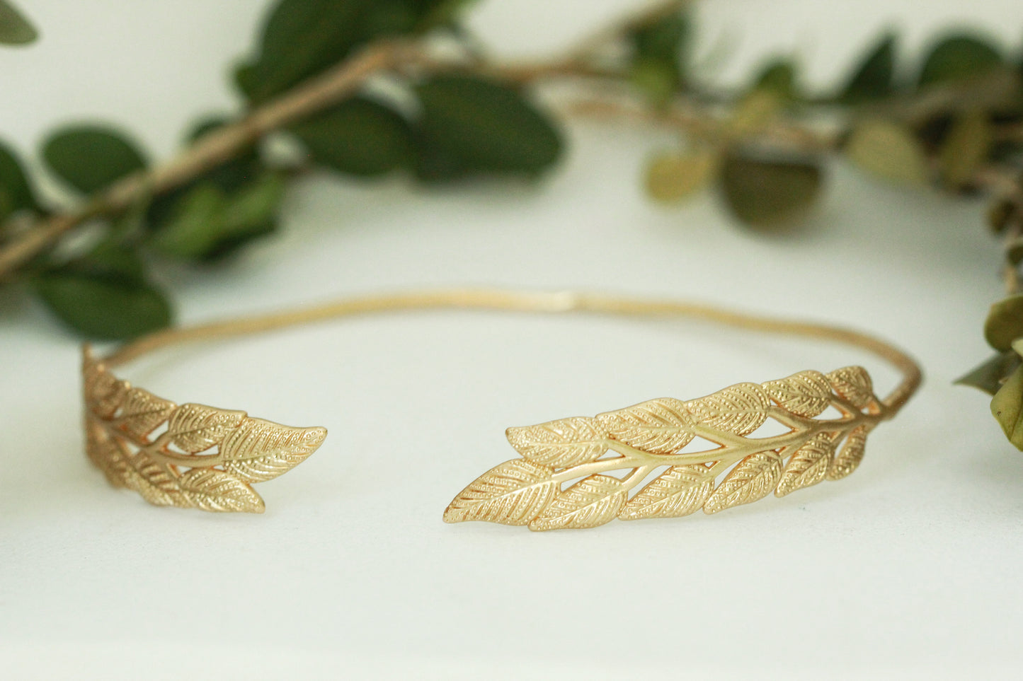 Olive Leaf Choker