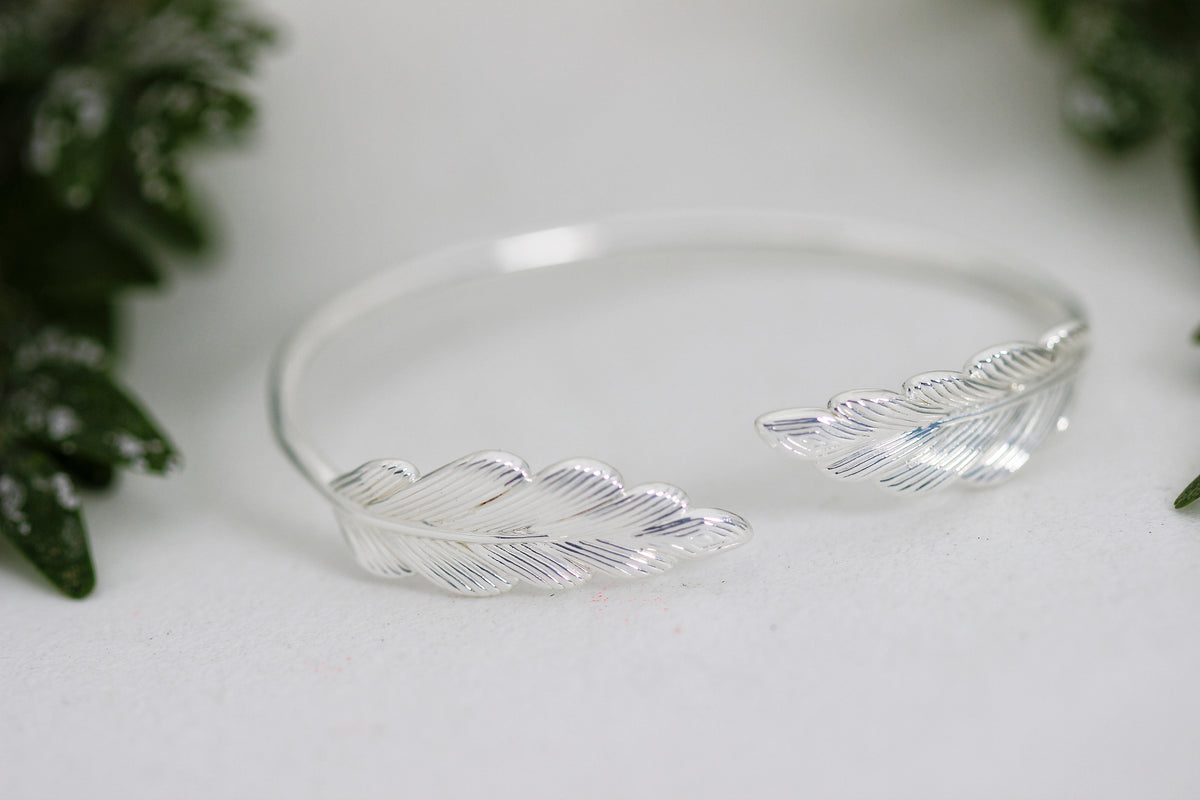 Devon Leaves Bracelet