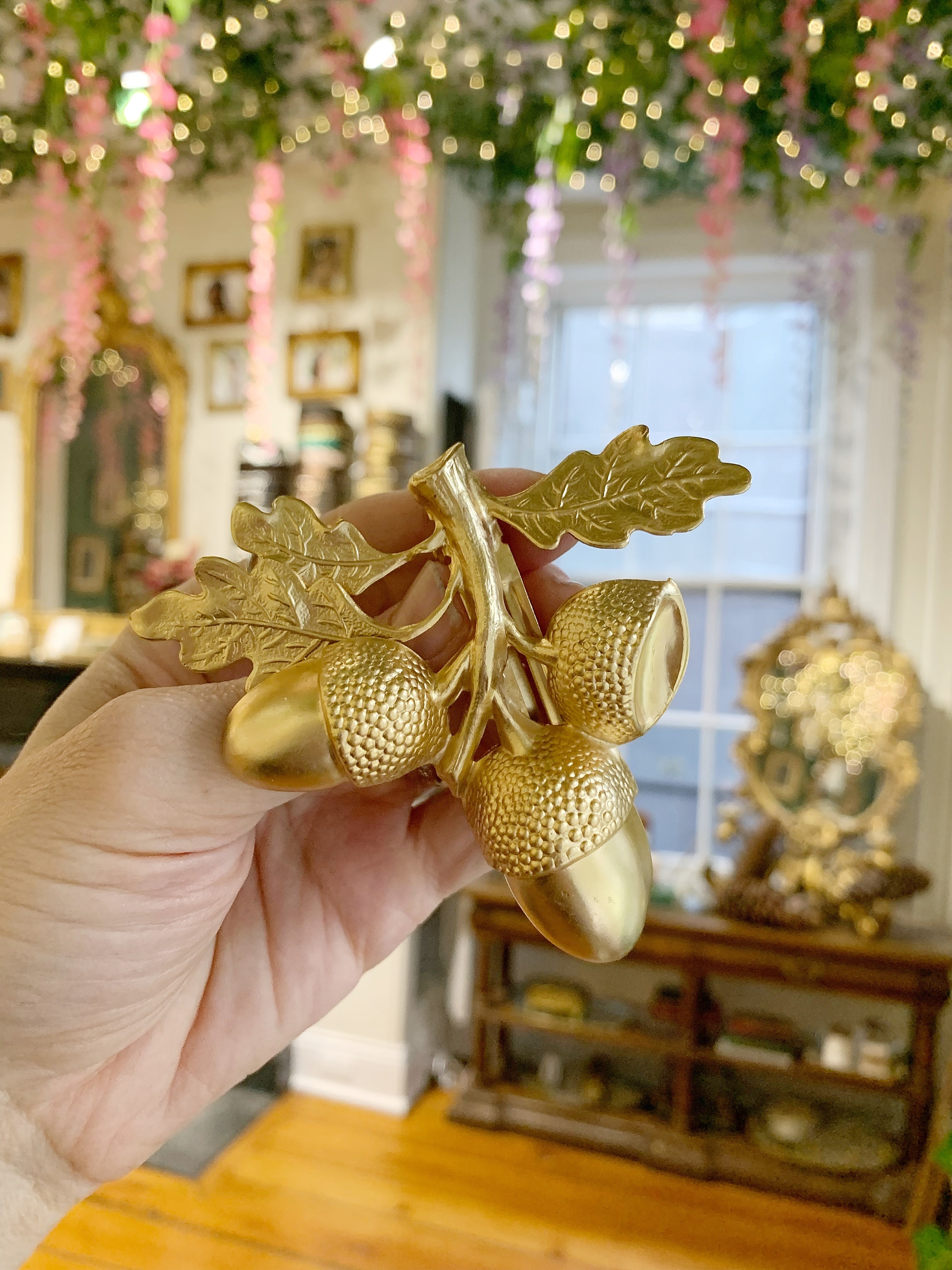 Royal Acorns Barrette