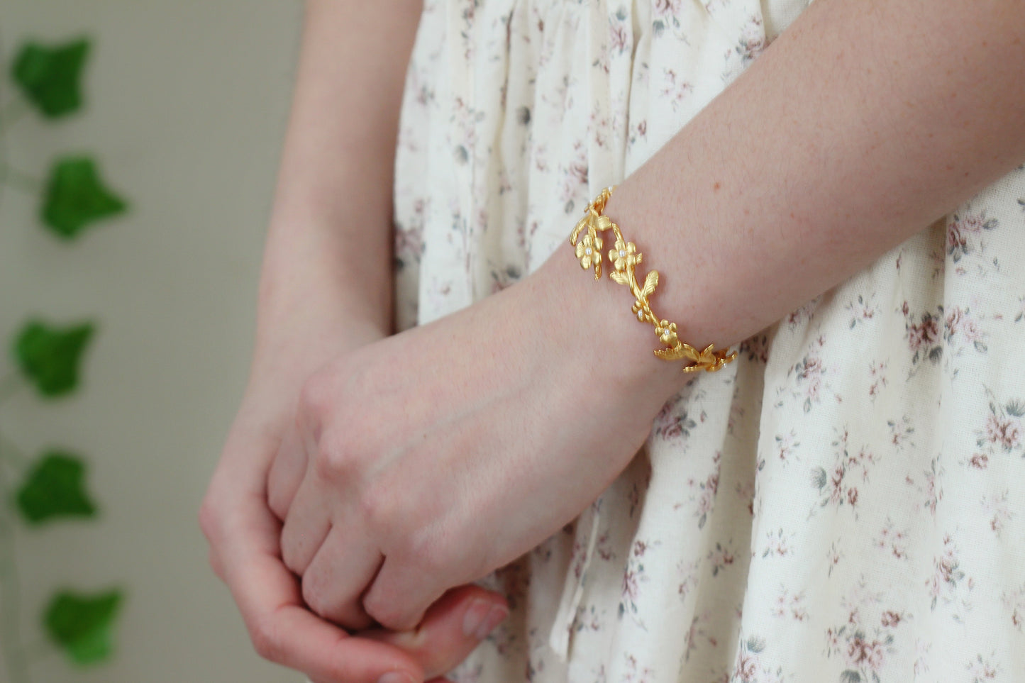 Forget-Me-Not Floral Bracelet