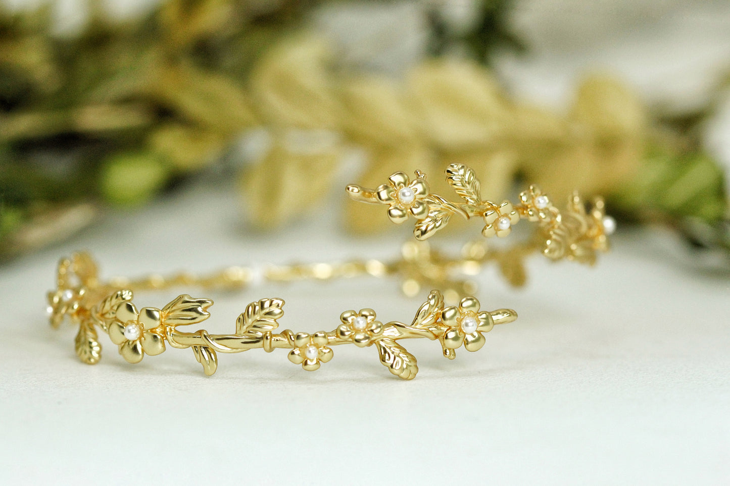Forget me Not Floral Arm Band