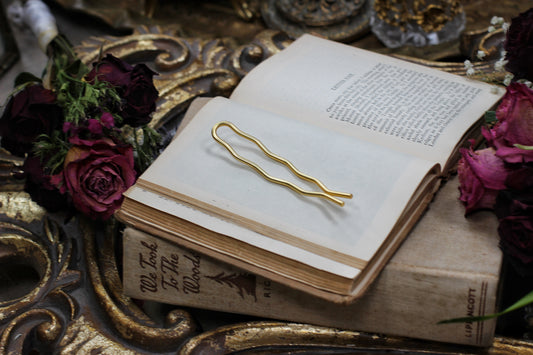 Two Teeth Medium Size Plain Hair Prong / Pin