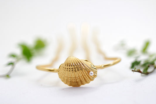 Clam Seashell Hair Pin