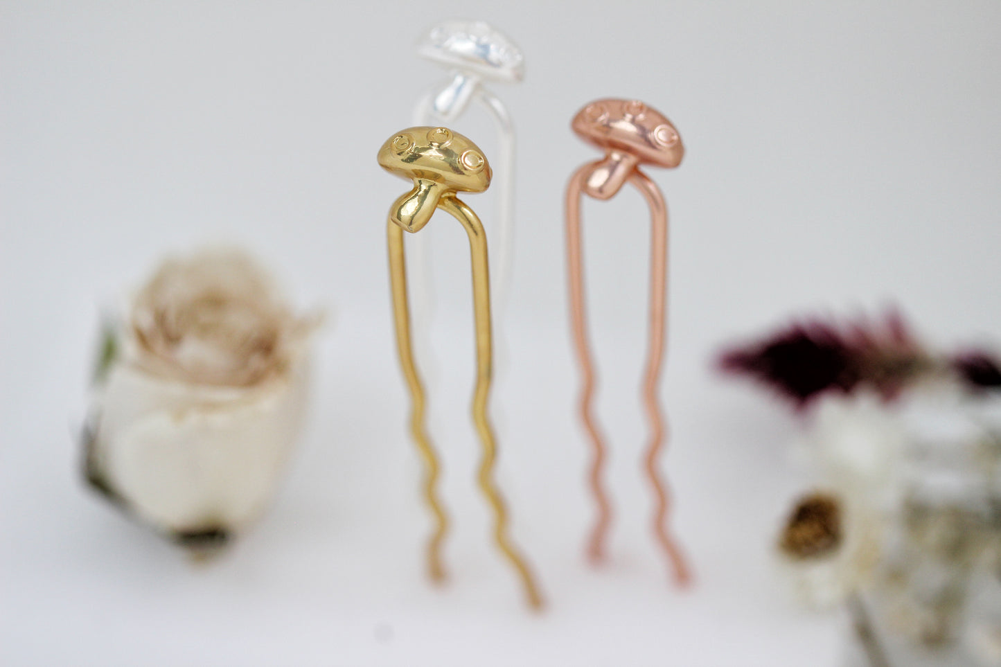 Tiny Mushroom Hair Prong