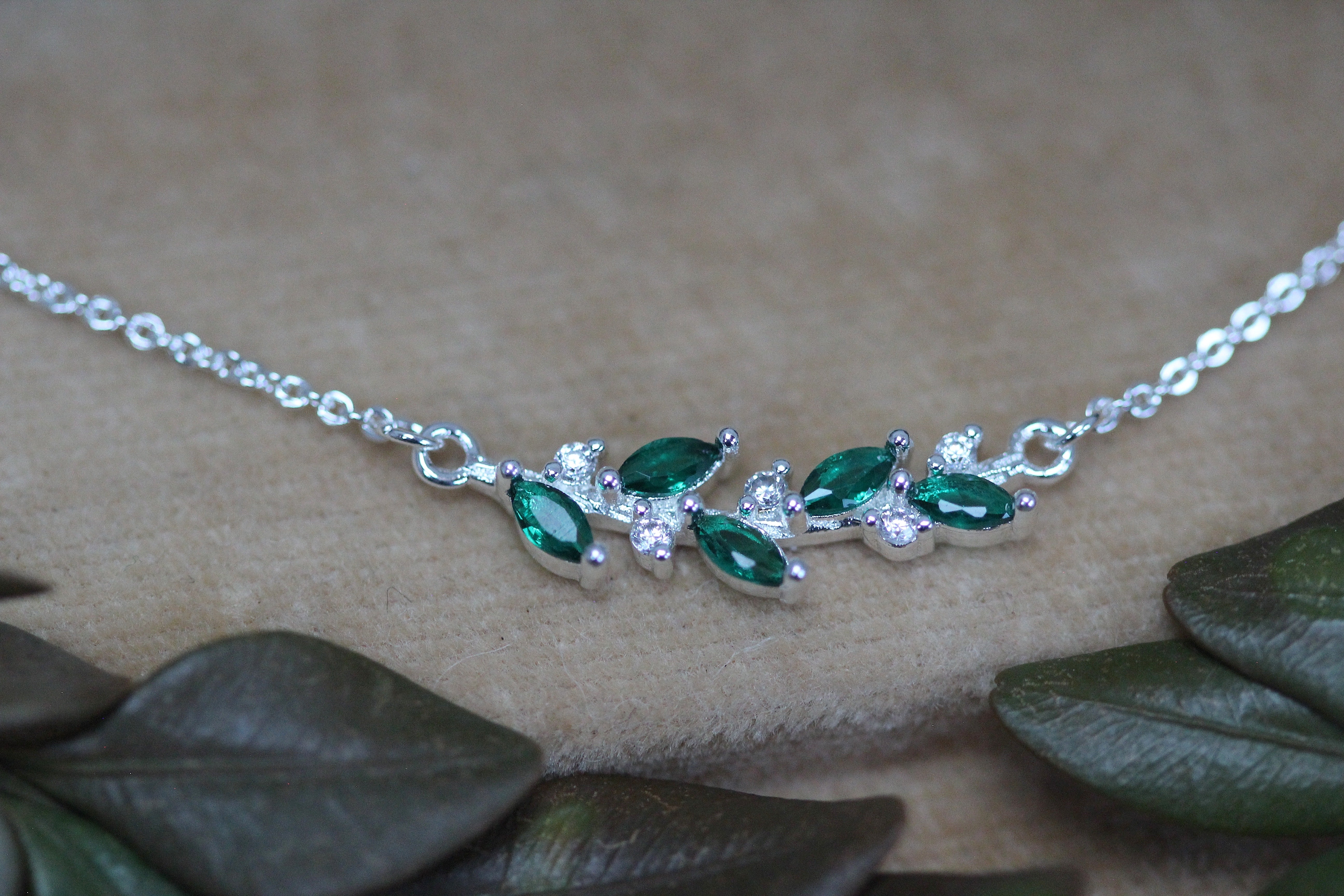 Green Forest Nymph Crystals Necklace