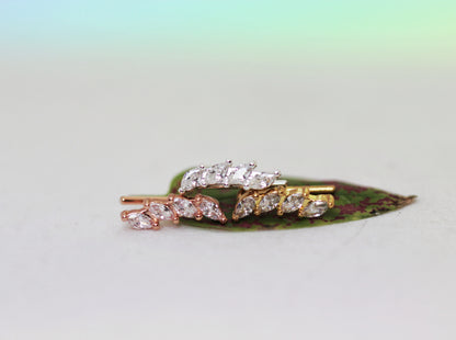 Tiny Crystals Ear Cuff