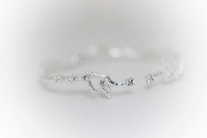 Rustic Dainty Branch Crystals Bracelet