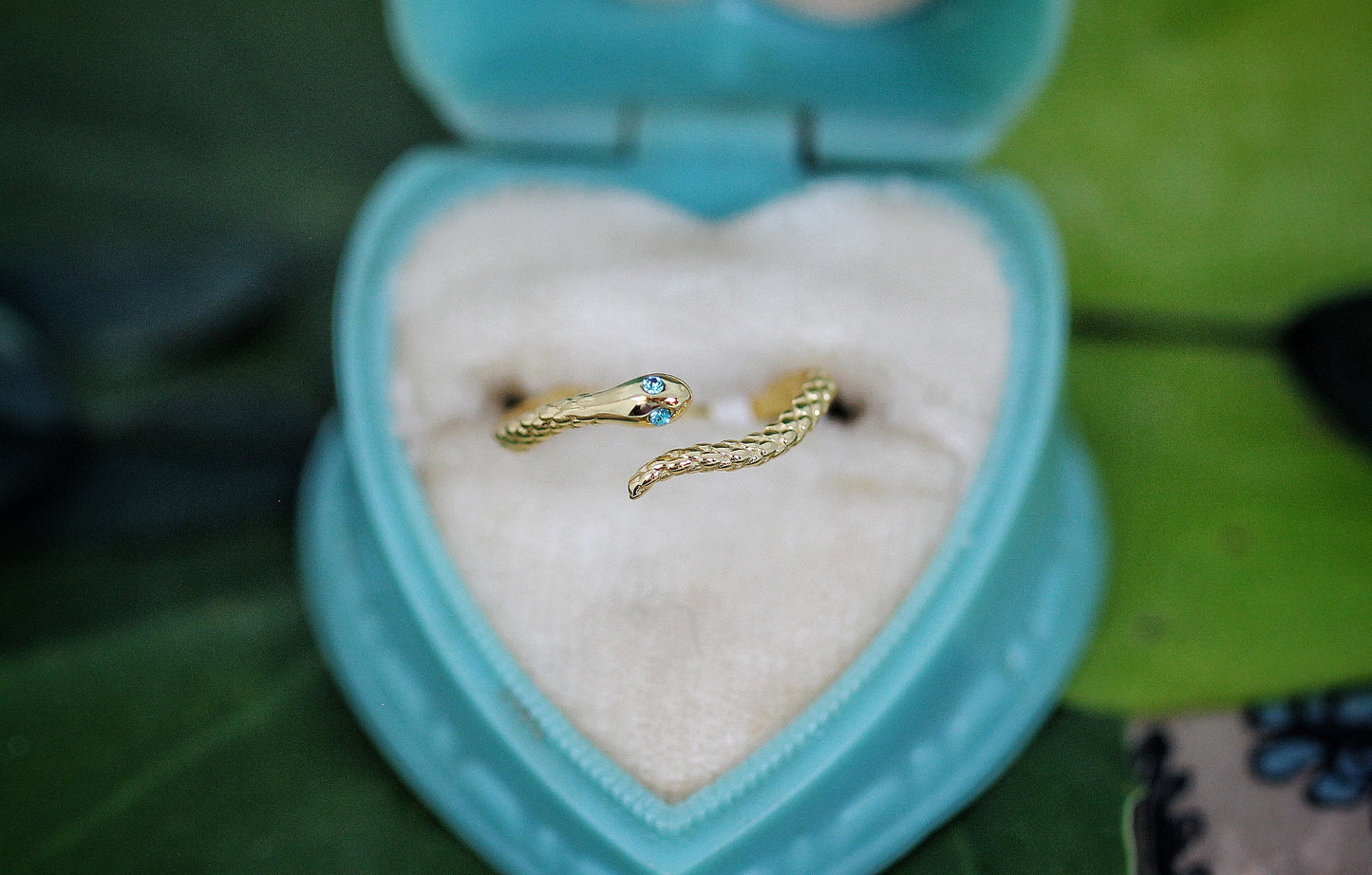 Cleo Snake Ring