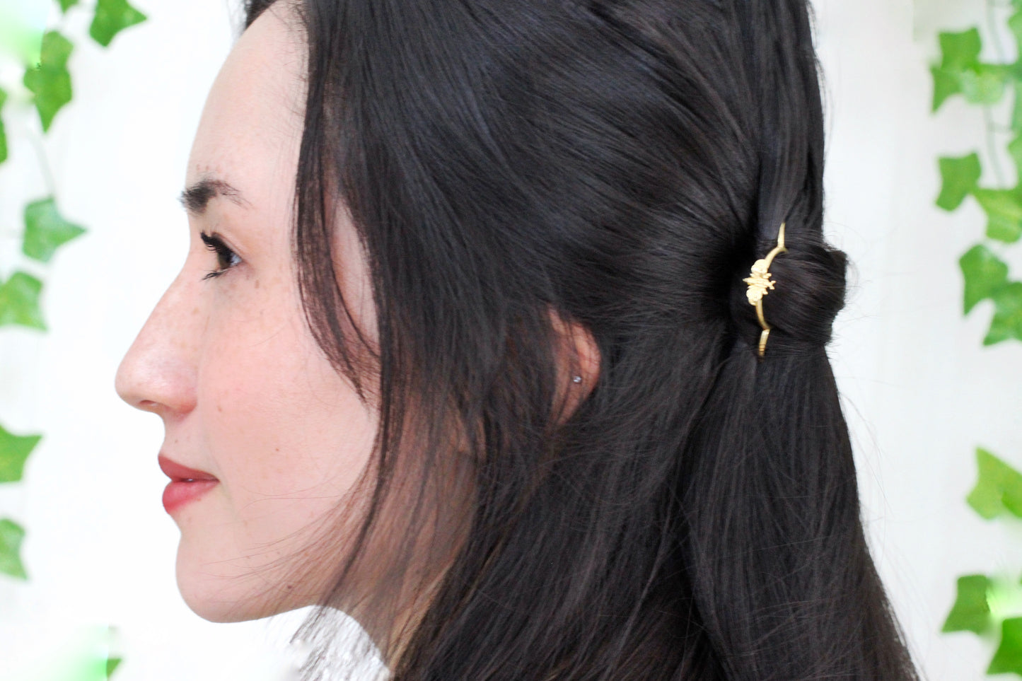 Mini Spring Bee Hair Pin