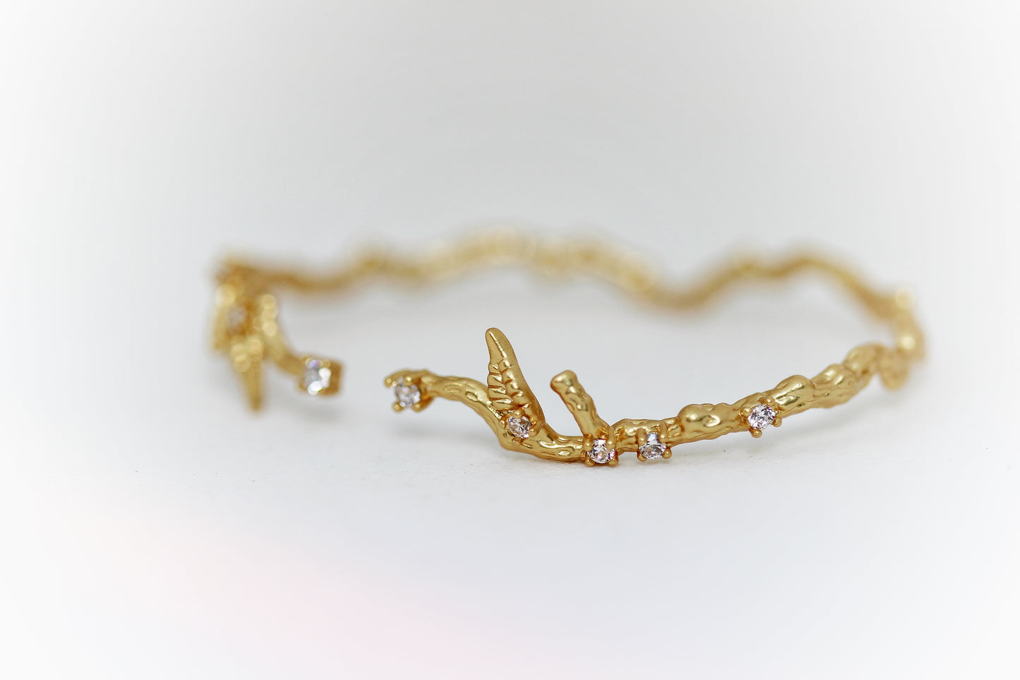 Rustic Dainty Branch Crystals Bracelet