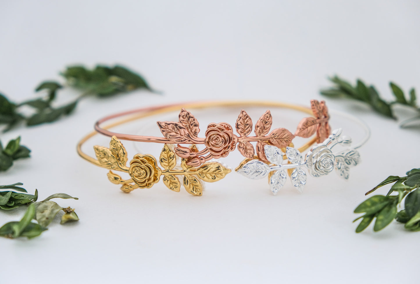 Asymmetric Rose Floral Choker