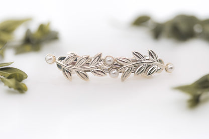 Dainty Stems & Pearls Barrette