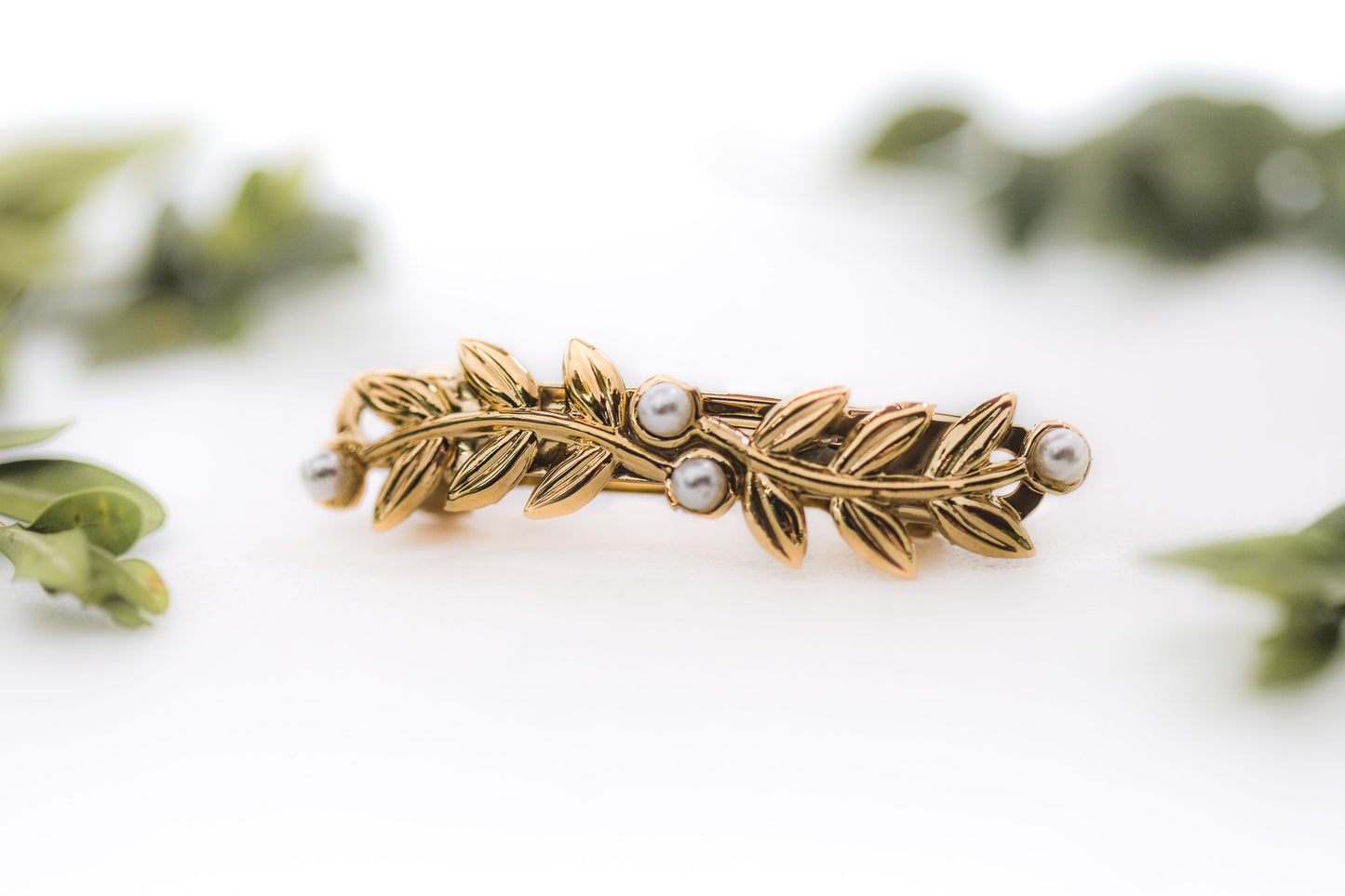 Dainty Stems & Pearls Barrette