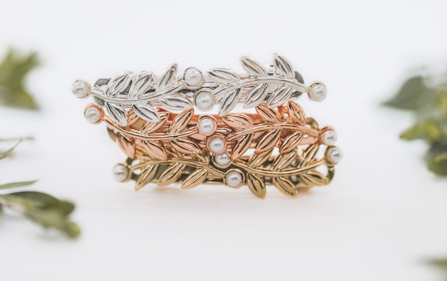 Dainty Stems & Pearls Barrette