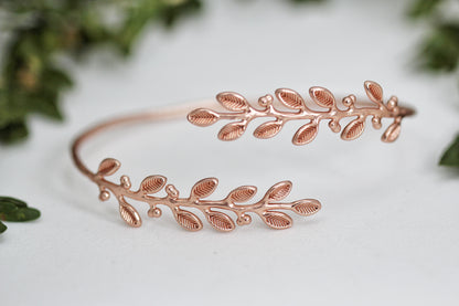 Twigs & Berries Arm Band