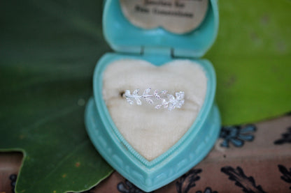 Isadora Vine Ring SS