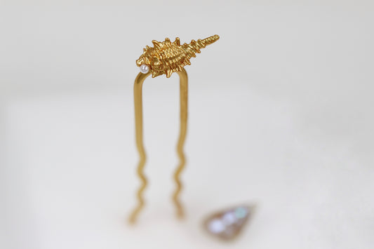 Baby Spiky Conch Seashell Hair Pin