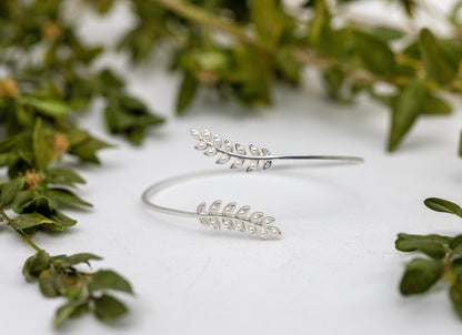 Made to Order * Stems and pearls bracelet
