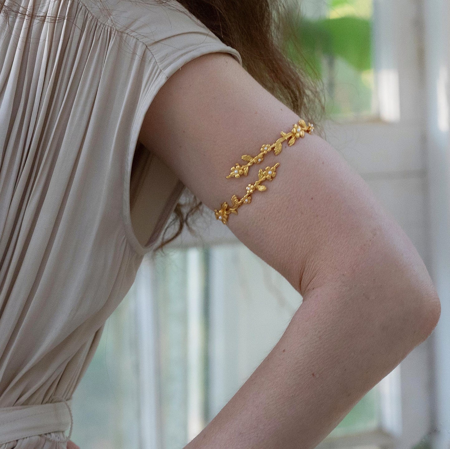 Forget me Not Floral Arm Band