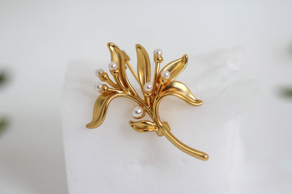 Made to Order* Pearls Bouquet Brooch