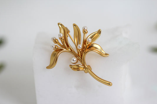 Made to Order* Pearls Bouquet Brooch