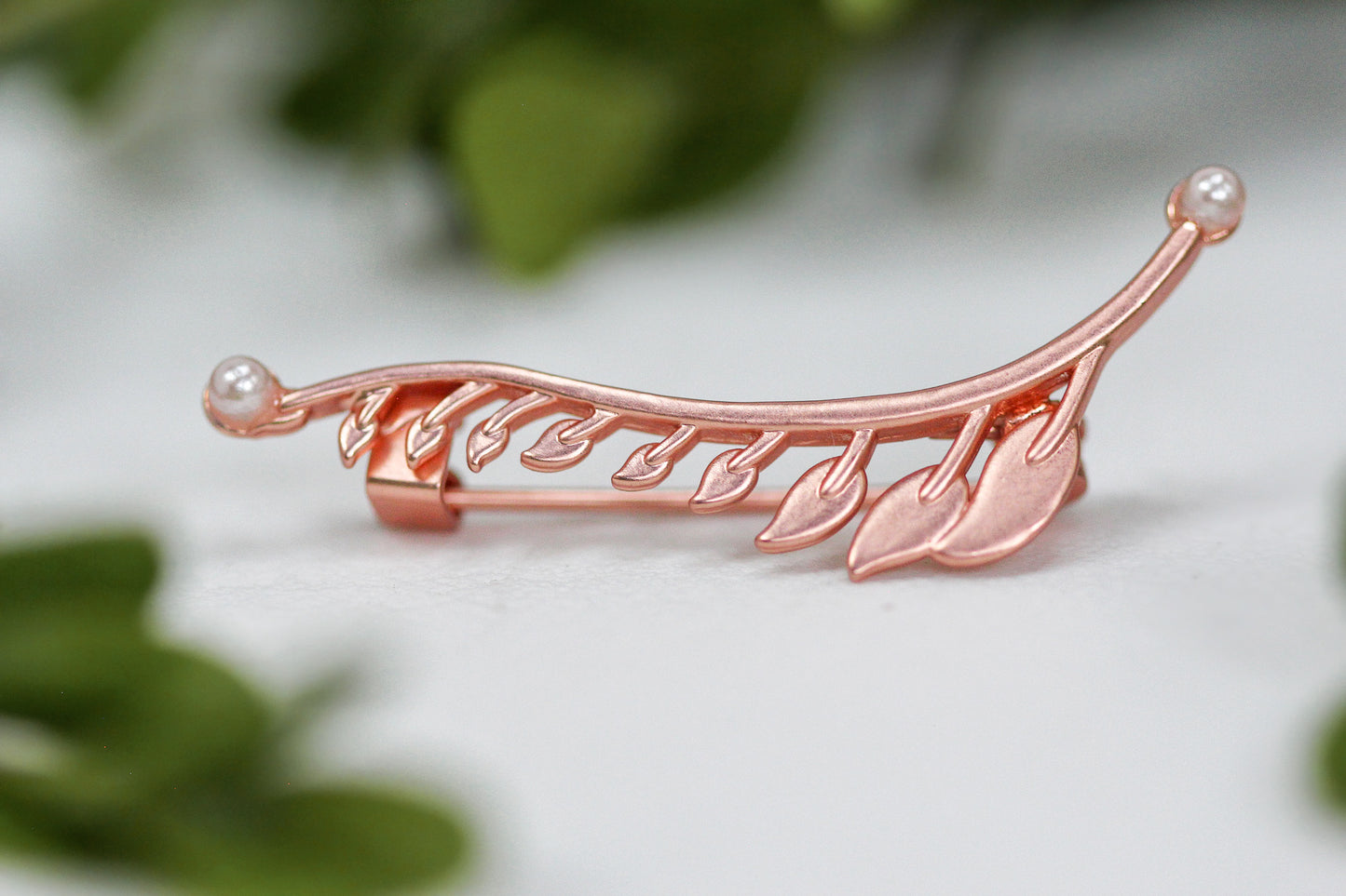 Wispy Leaves Brooch