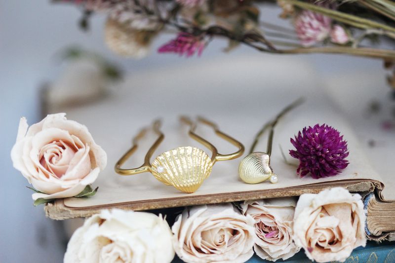 Clam Pin Duo- 2 piece Set